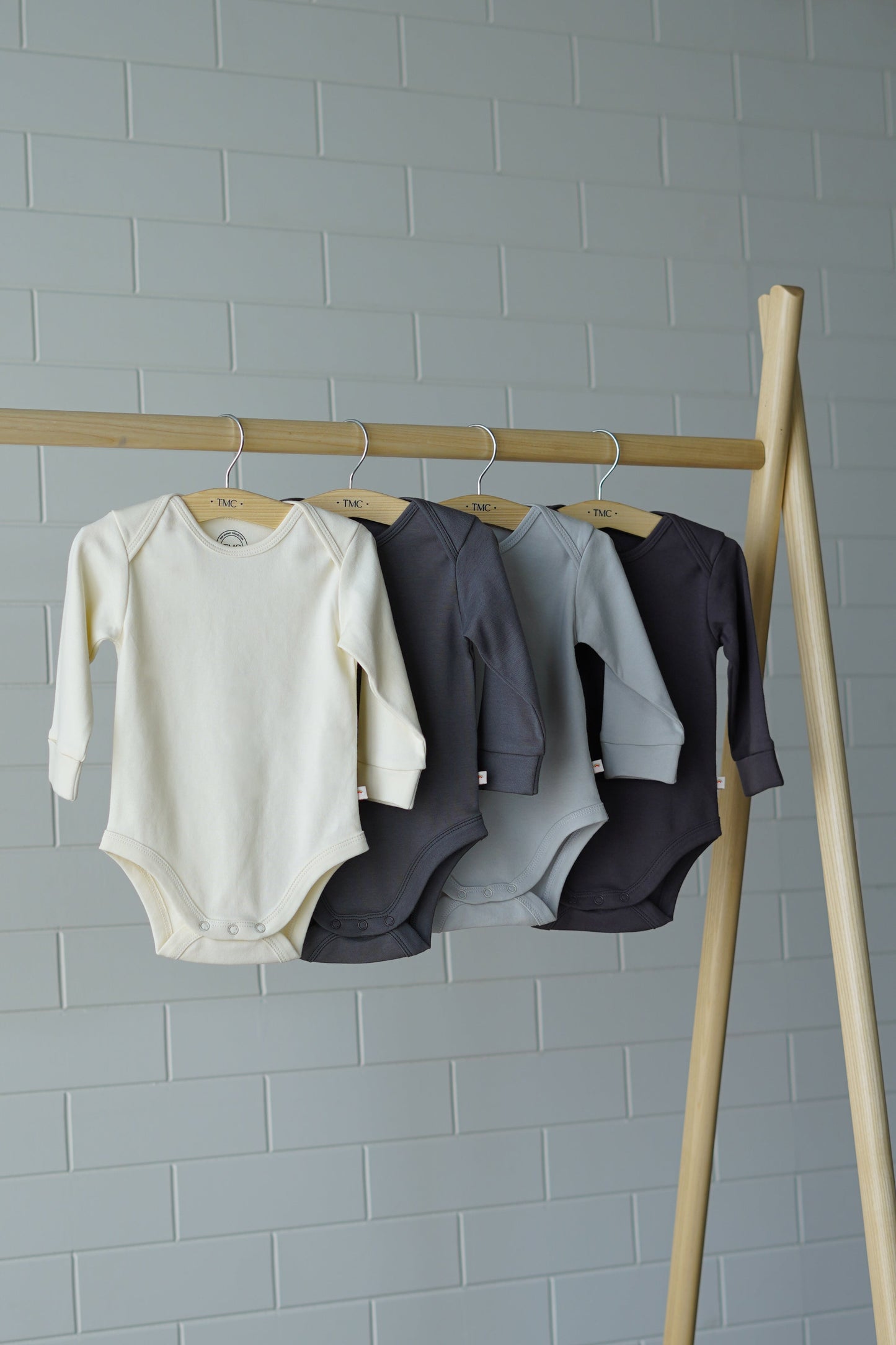 100% Organic Cotton - Full Sleeve Bodysuit Starterpack - Combo 7 (Whites and Greys)