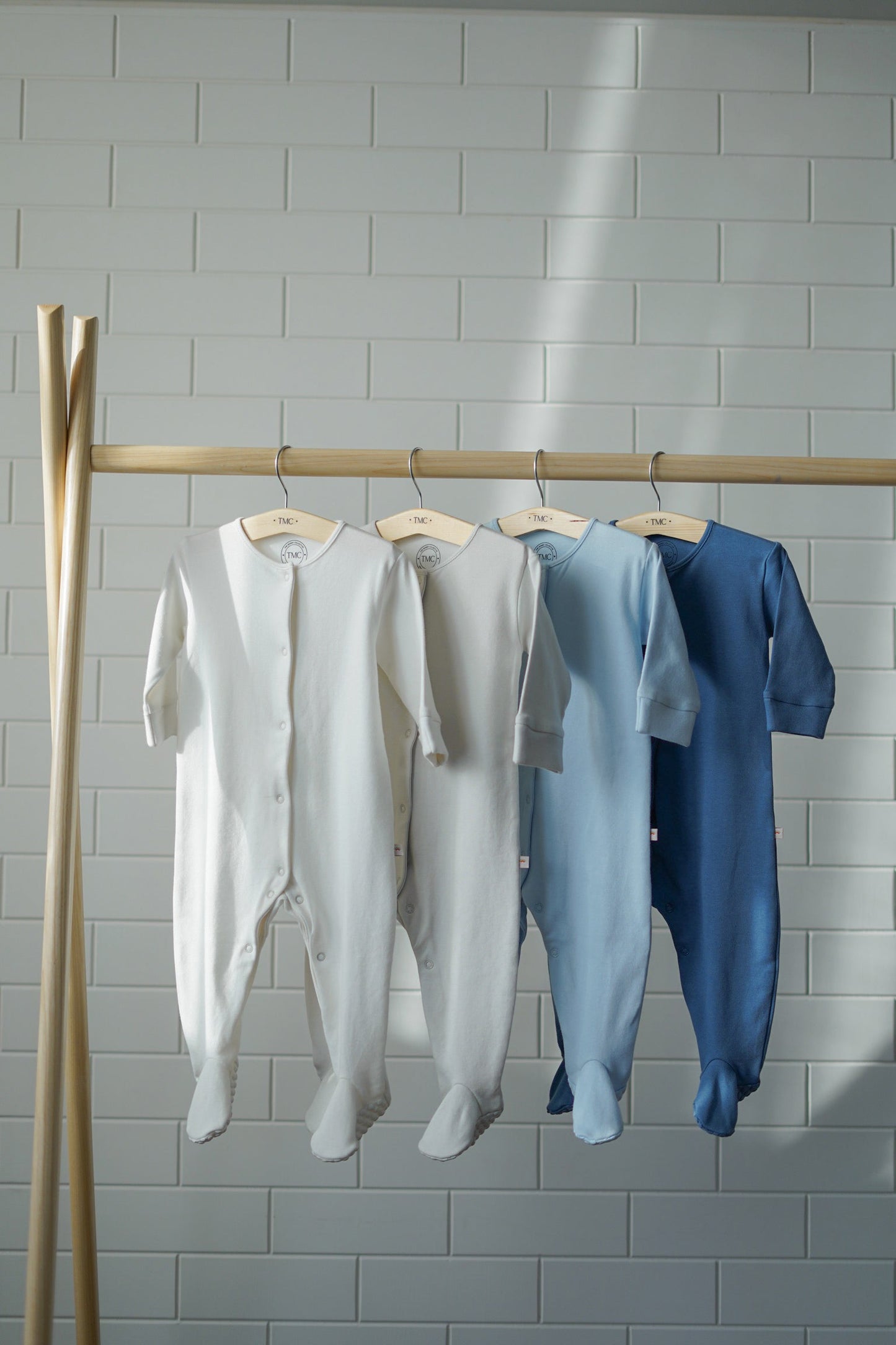 100% Organic Cotton - Footie Starterpack - Combo 6 (White, Silver and Blues)